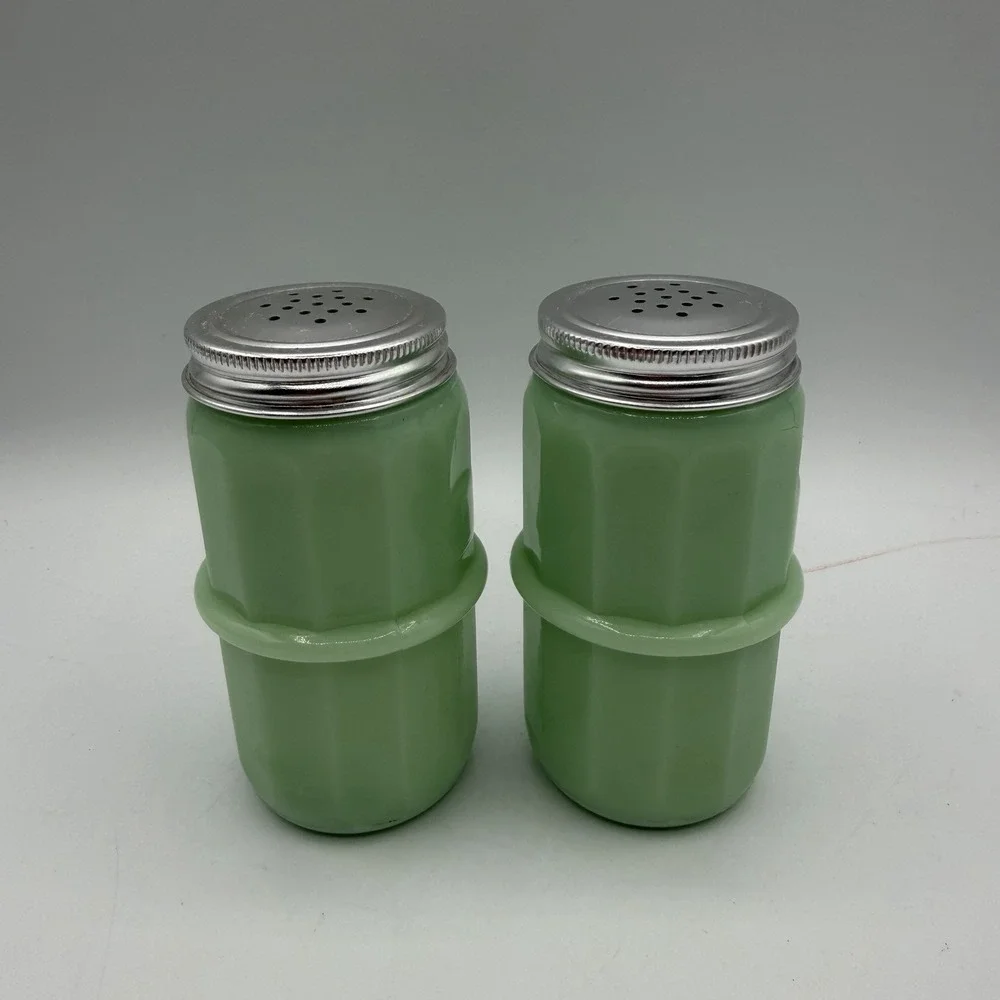 Pair of Jadeite Salt‎ & Pepper Shakers Barrel Shaped Paneled w/ Aluminium Lids